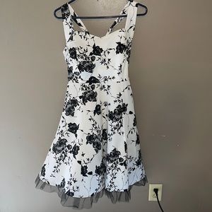 IHot Vintage Style Tea Dress Size Large